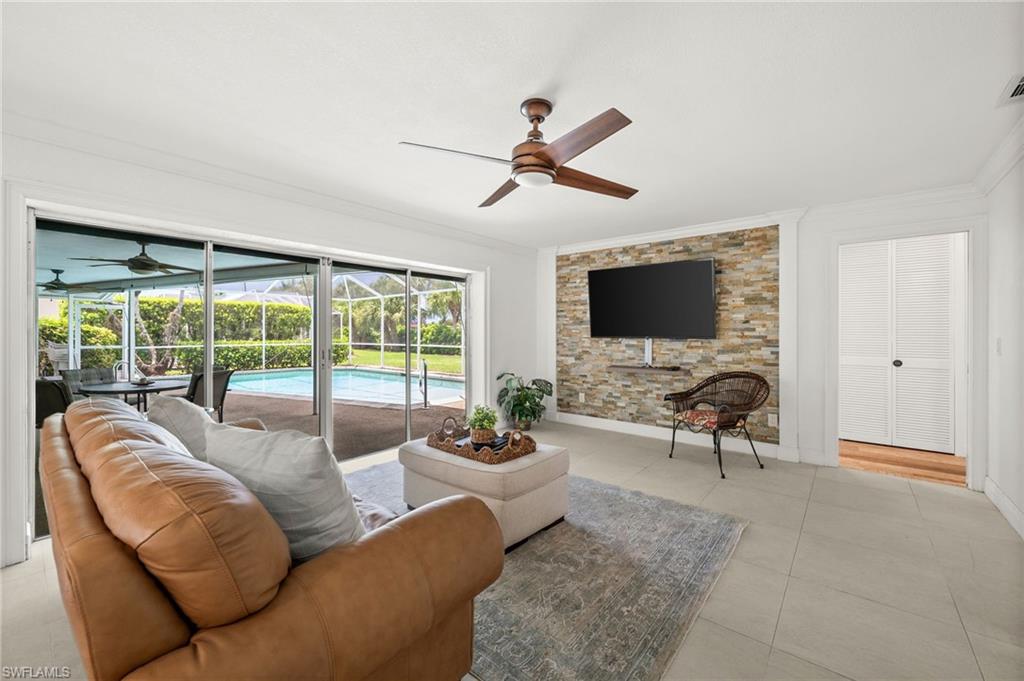 421 Palm River BLVD