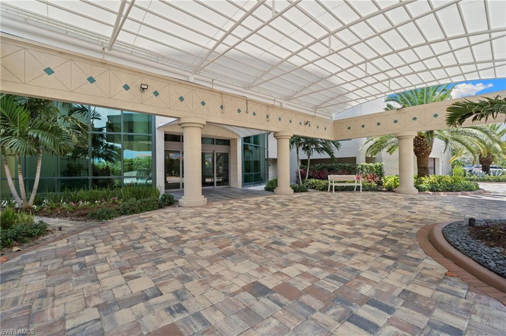 3971 Gulf Shore BLVD N 1004