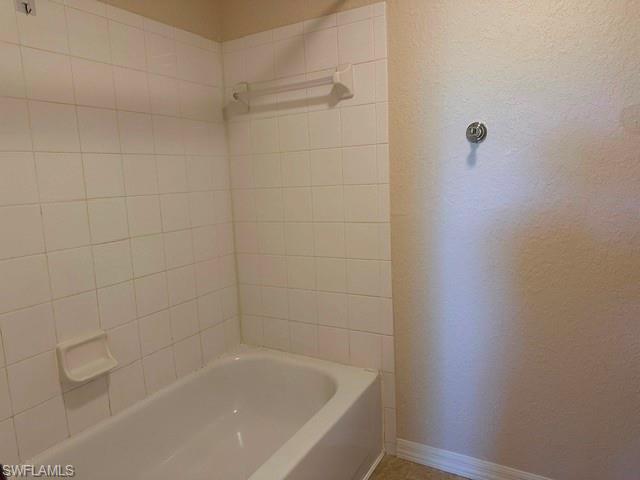 23660 Walden Center DR 306