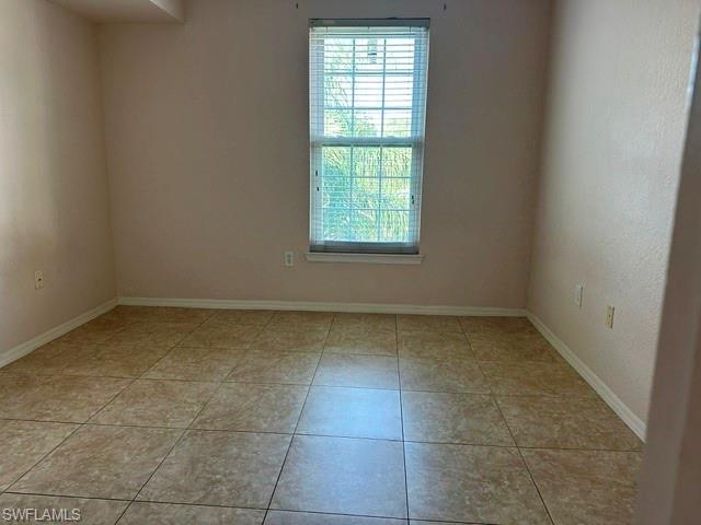 23660 Walden Center DR 306