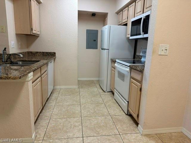 23660 Walden Center DR 306