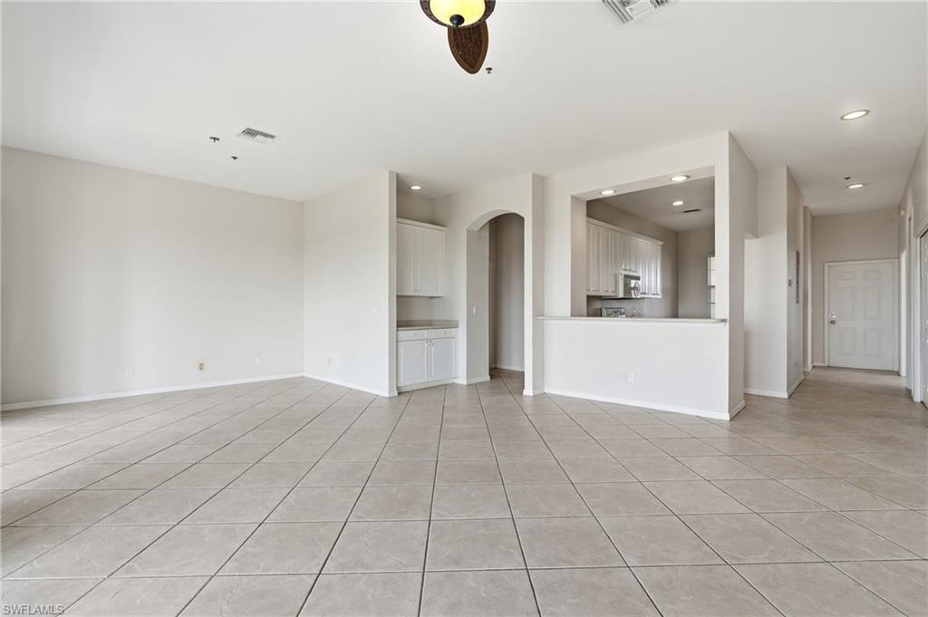 886 Park AVE 501