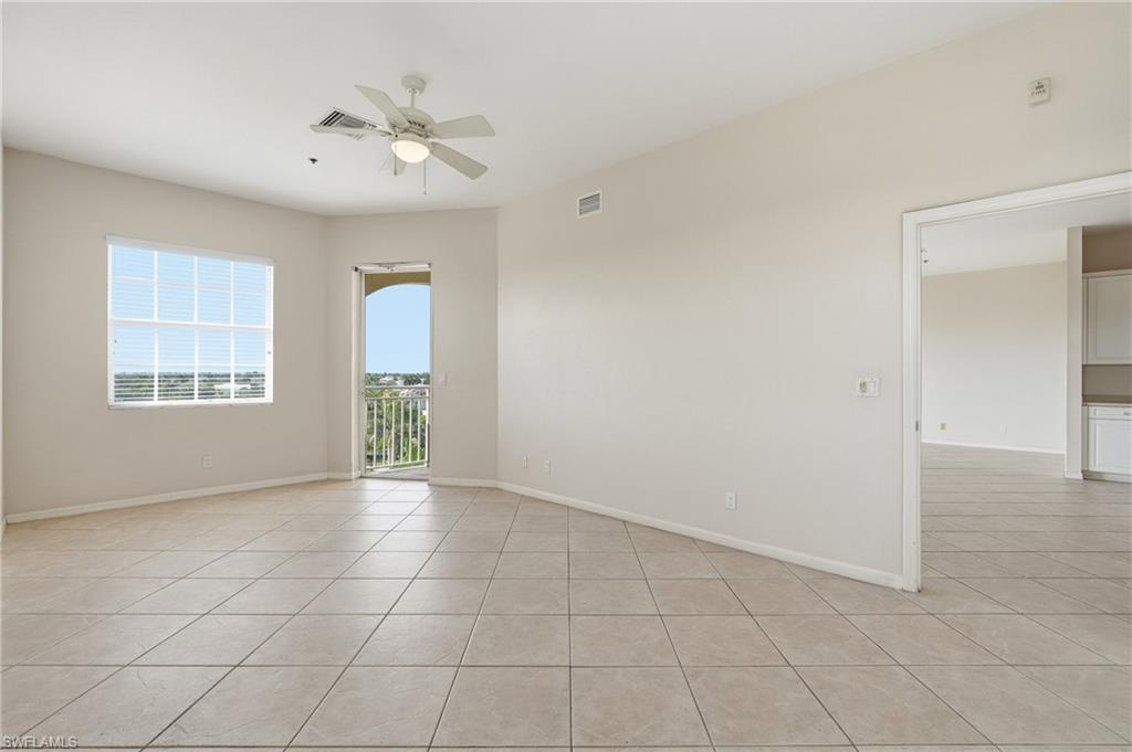 886 Park AVE 501