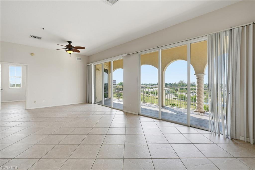 886 Park AVE 501
