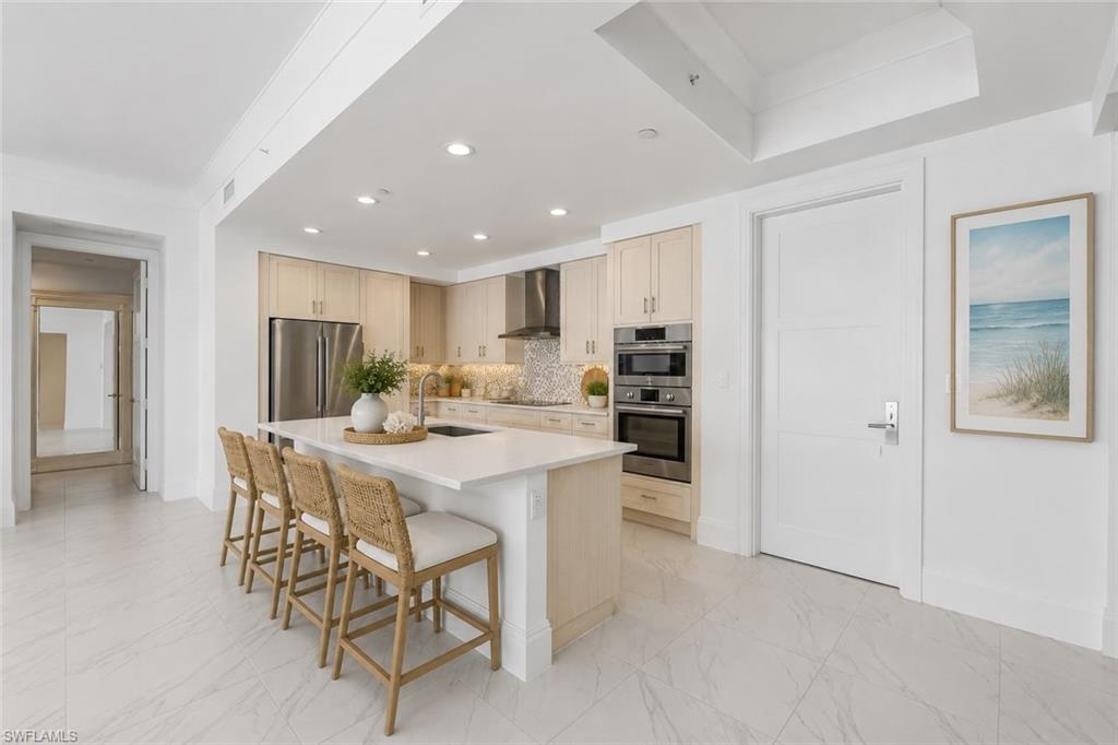 1135 3rd AVE S 318