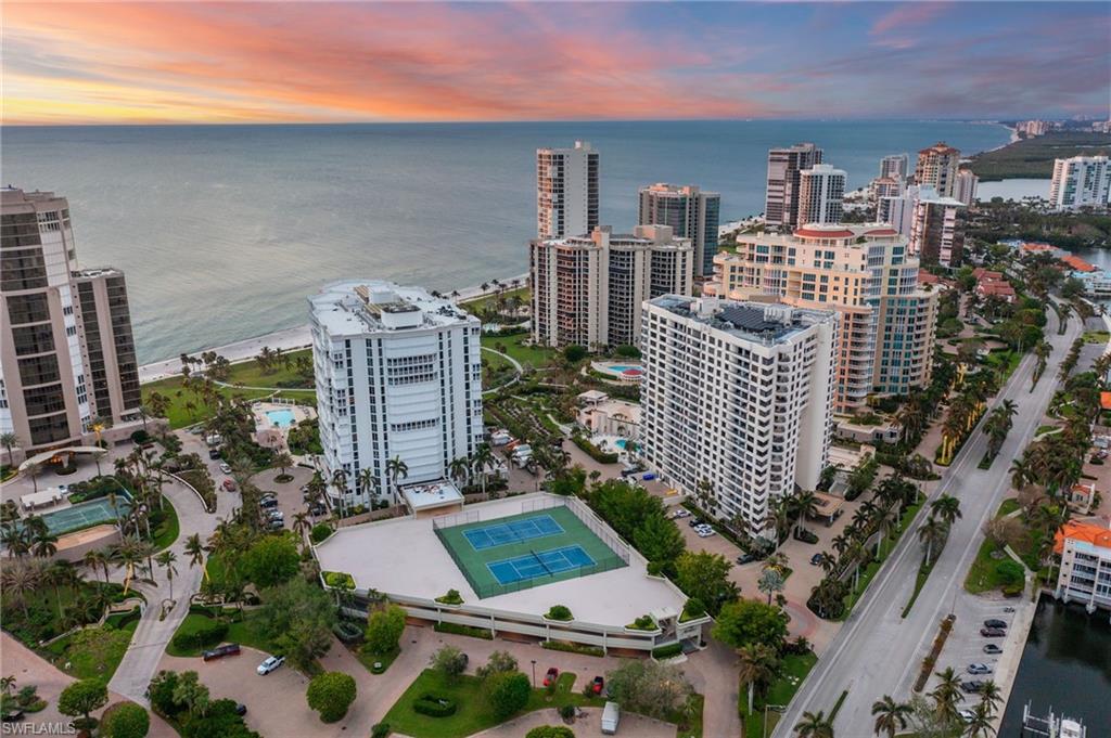 4401 Gulf Shore BLVD N 1708