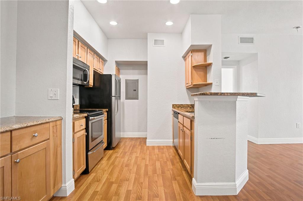 23560 Walden Center DR 207