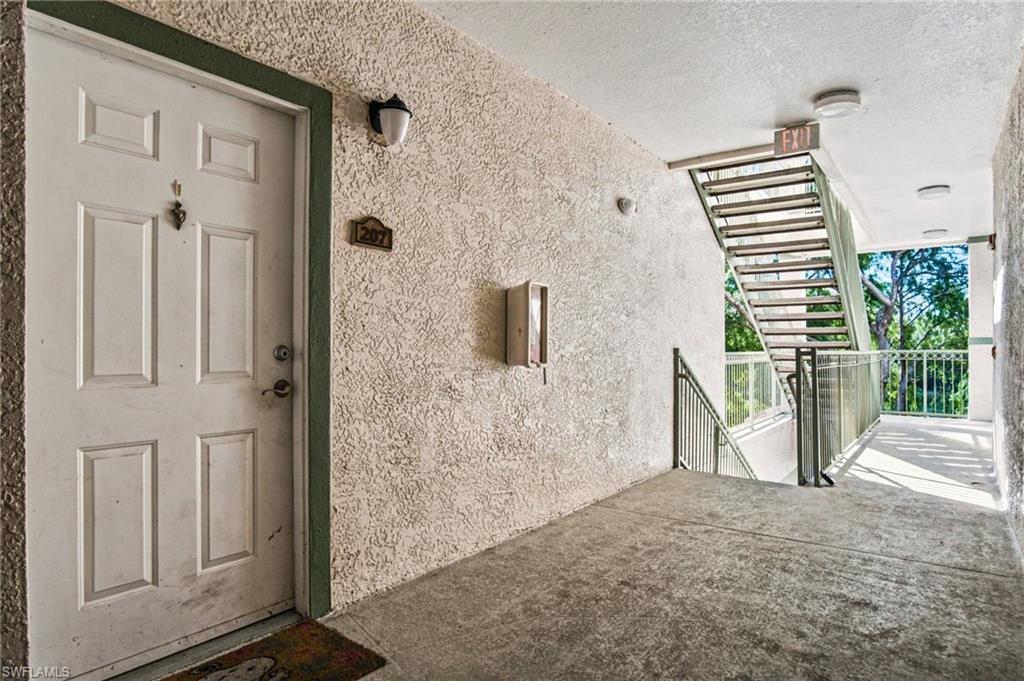 23560 Walden Center DR 207