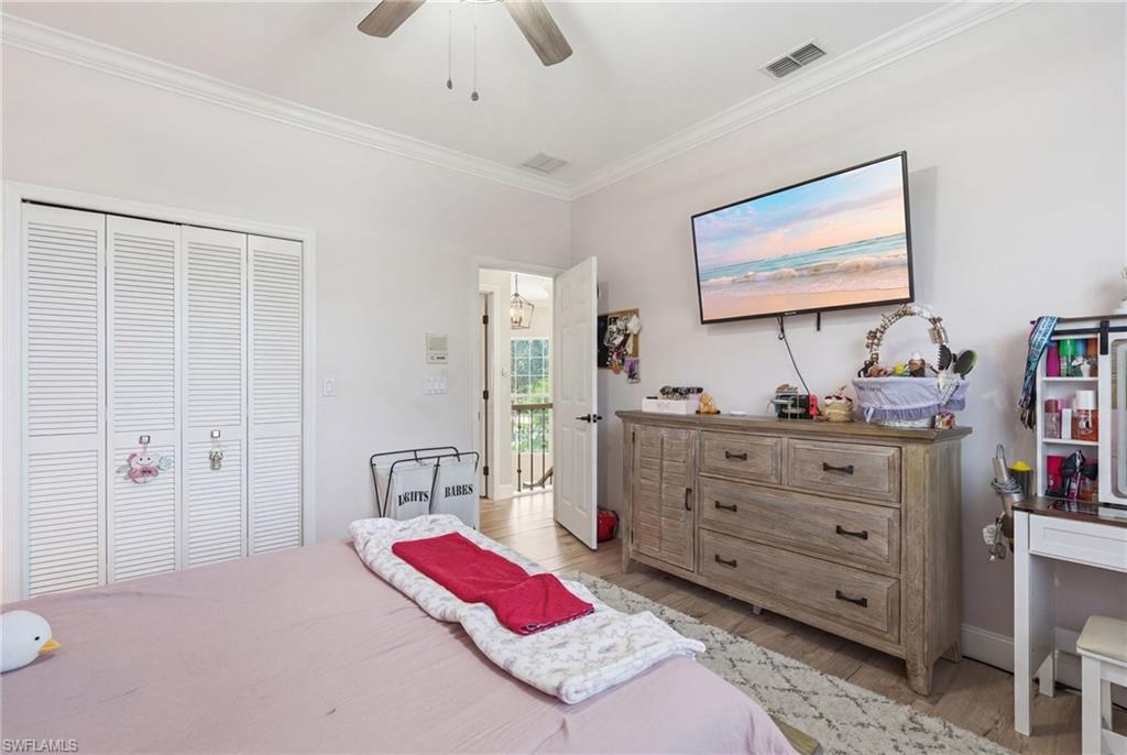 308 Wentworth CT