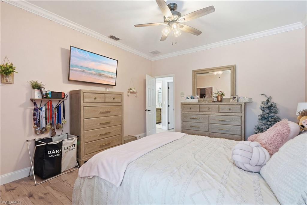308 Wentworth CT