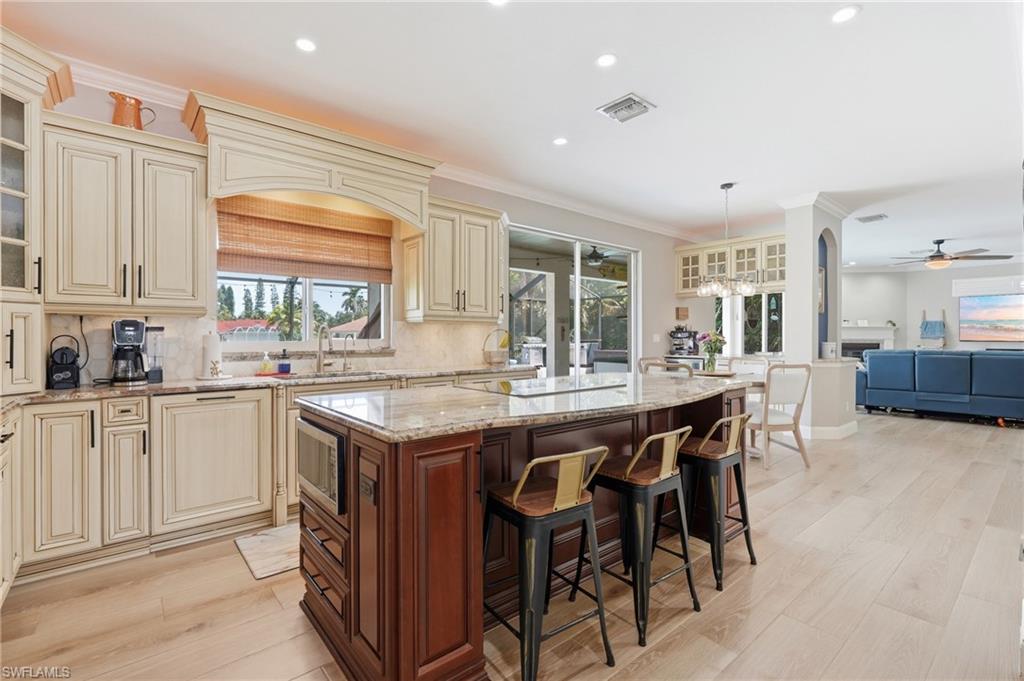308 Wentworth CT