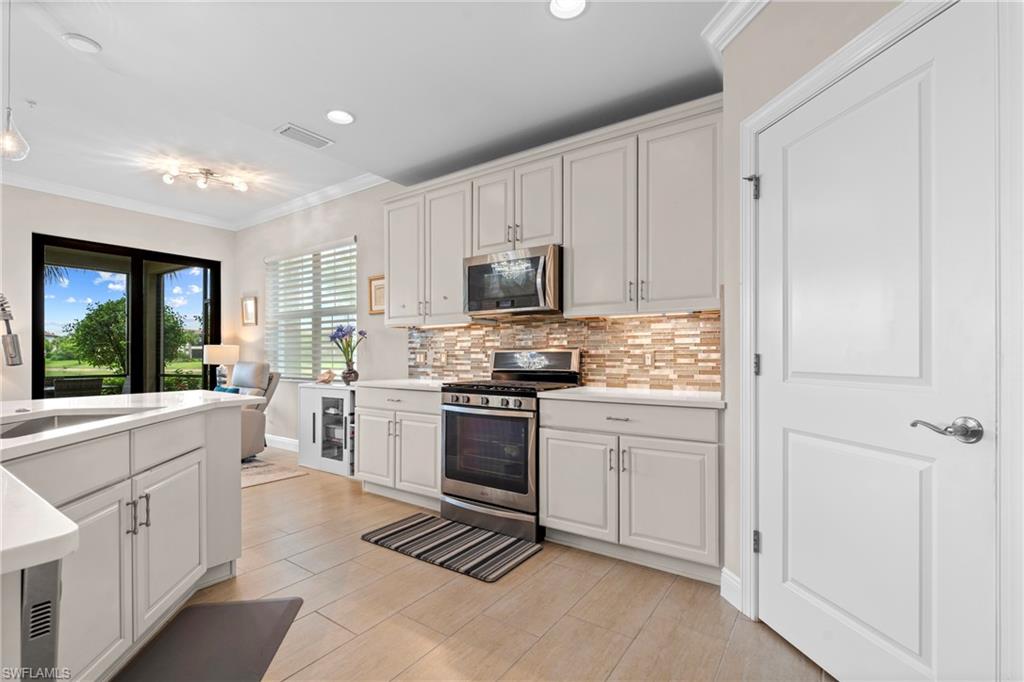 2137 FRANGIPANI CIR 102