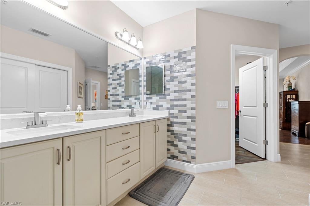 2137 FRANGIPANI CIR 102
