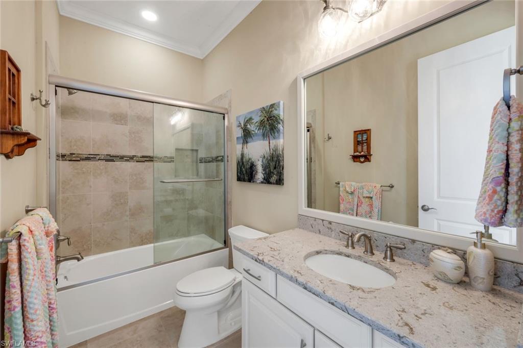 8362 Viale CIR