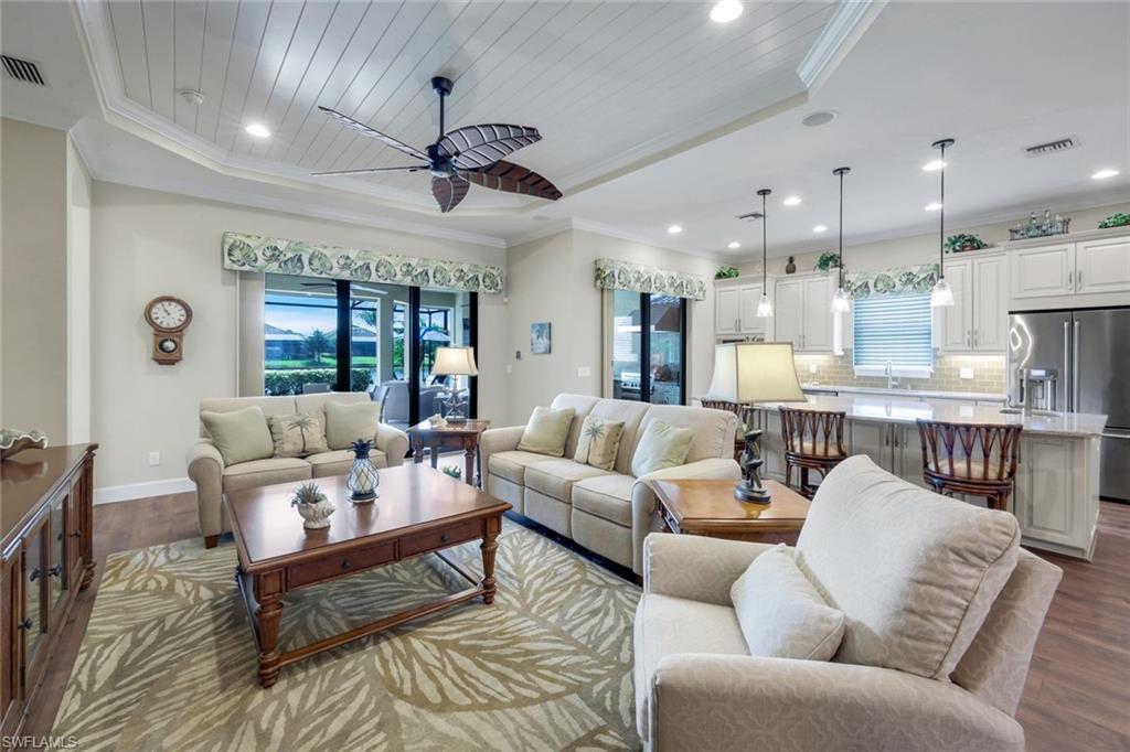 8362 Viale CIR