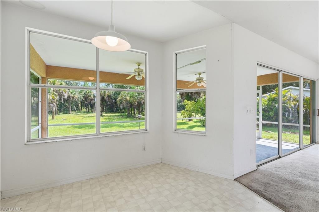 1210 Golden Gate BLVD W