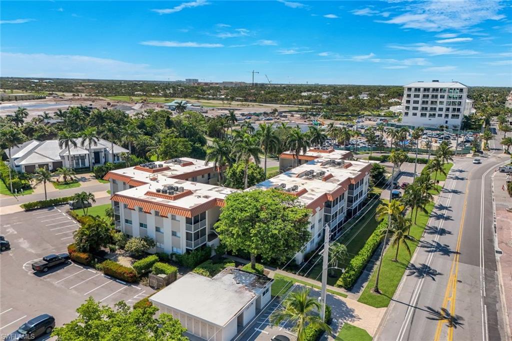 1100 Gulf Shore BLVD N 108