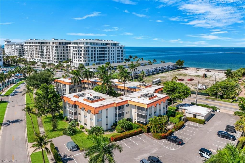 1100 Gulf Shore BLVD N 108