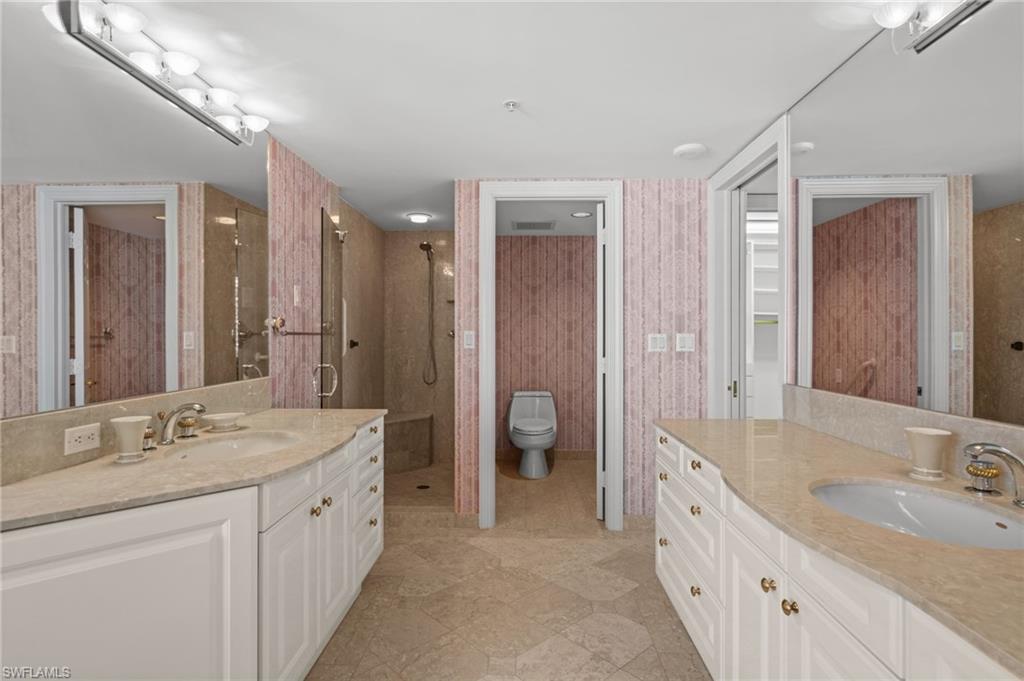 4021 Gulf Shore BLVD N 1204