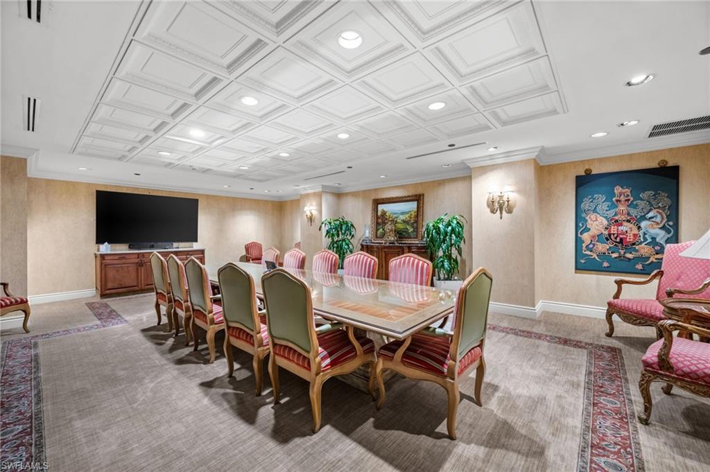 4021 Gulf Shore BLVD N 1204