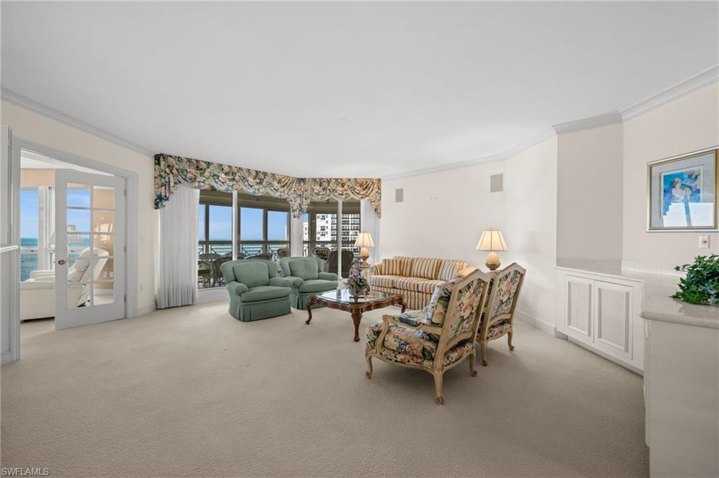 4021 Gulf Shore BLVD N 1204