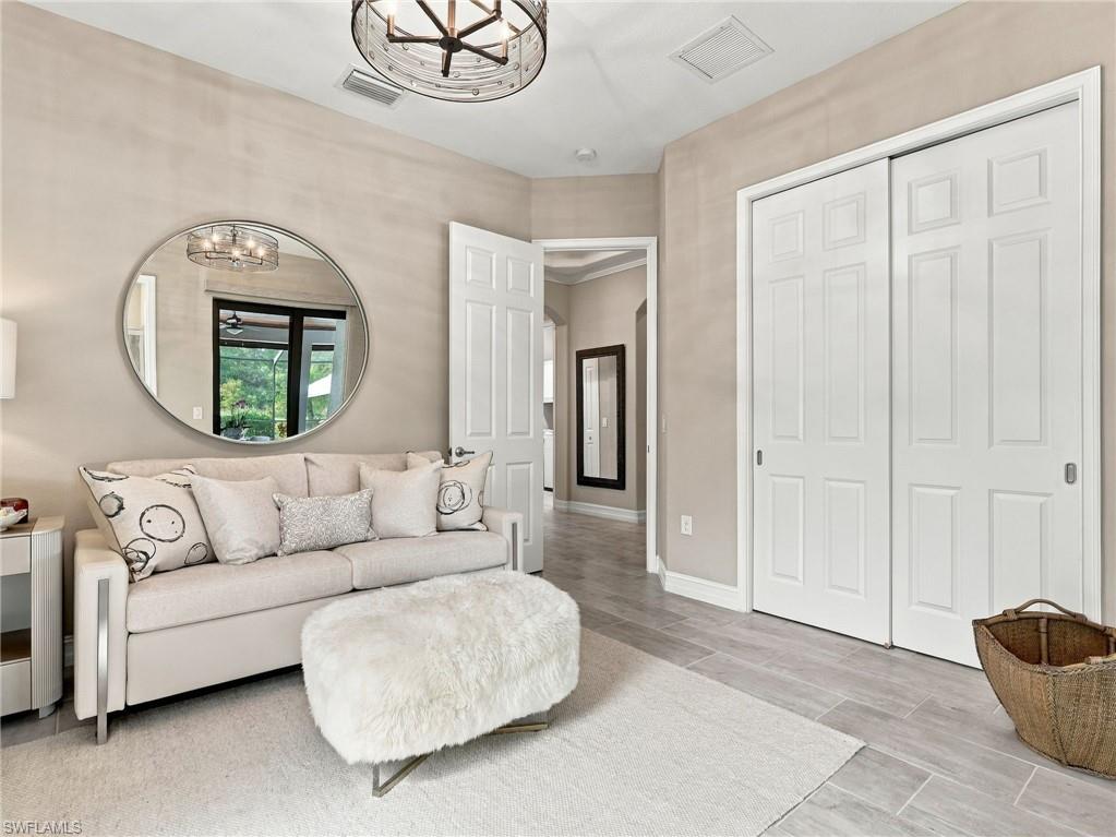 2227 Somerset PL