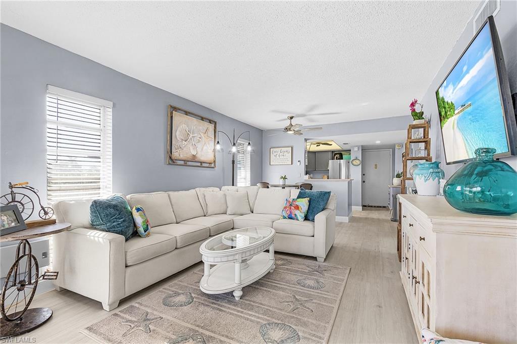 53 High Point CIR W 310