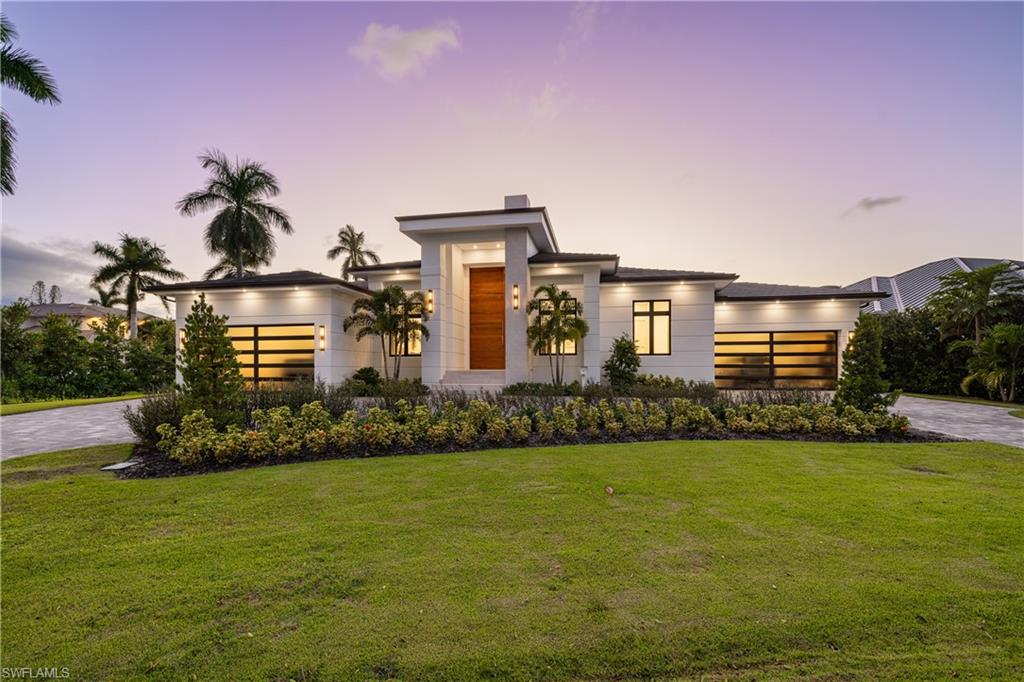 2485 Crayton Rd Naples Fl Us 34103 935a2a76788ea42f67802cae2d55a778