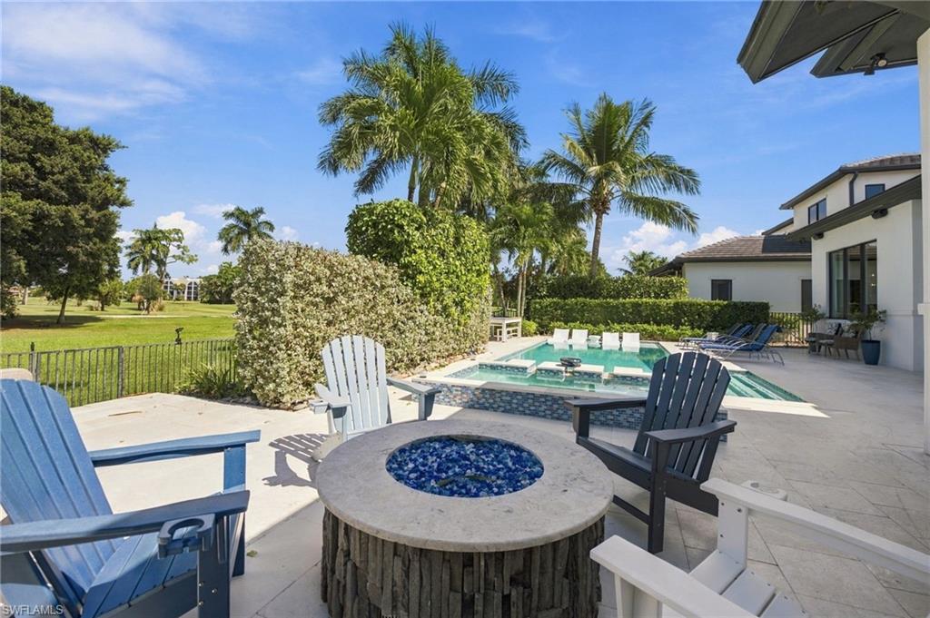 1651 Vinland WAY