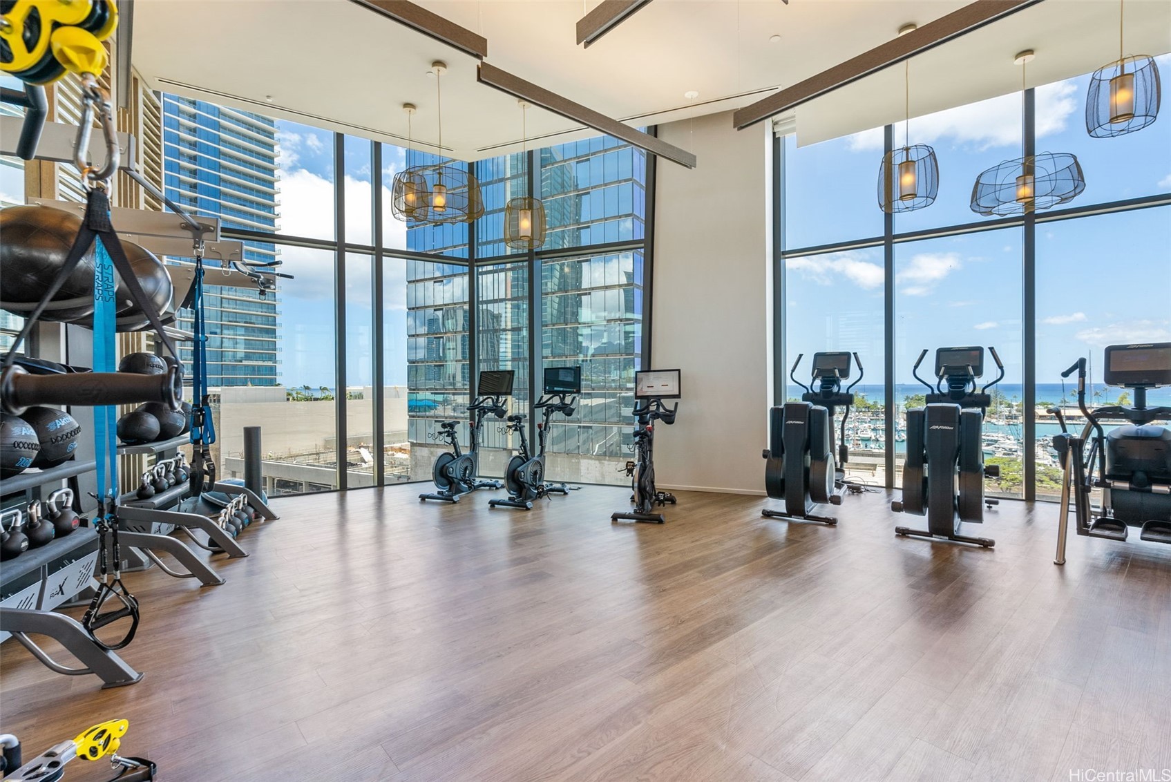 1000 Auahi Street 3110