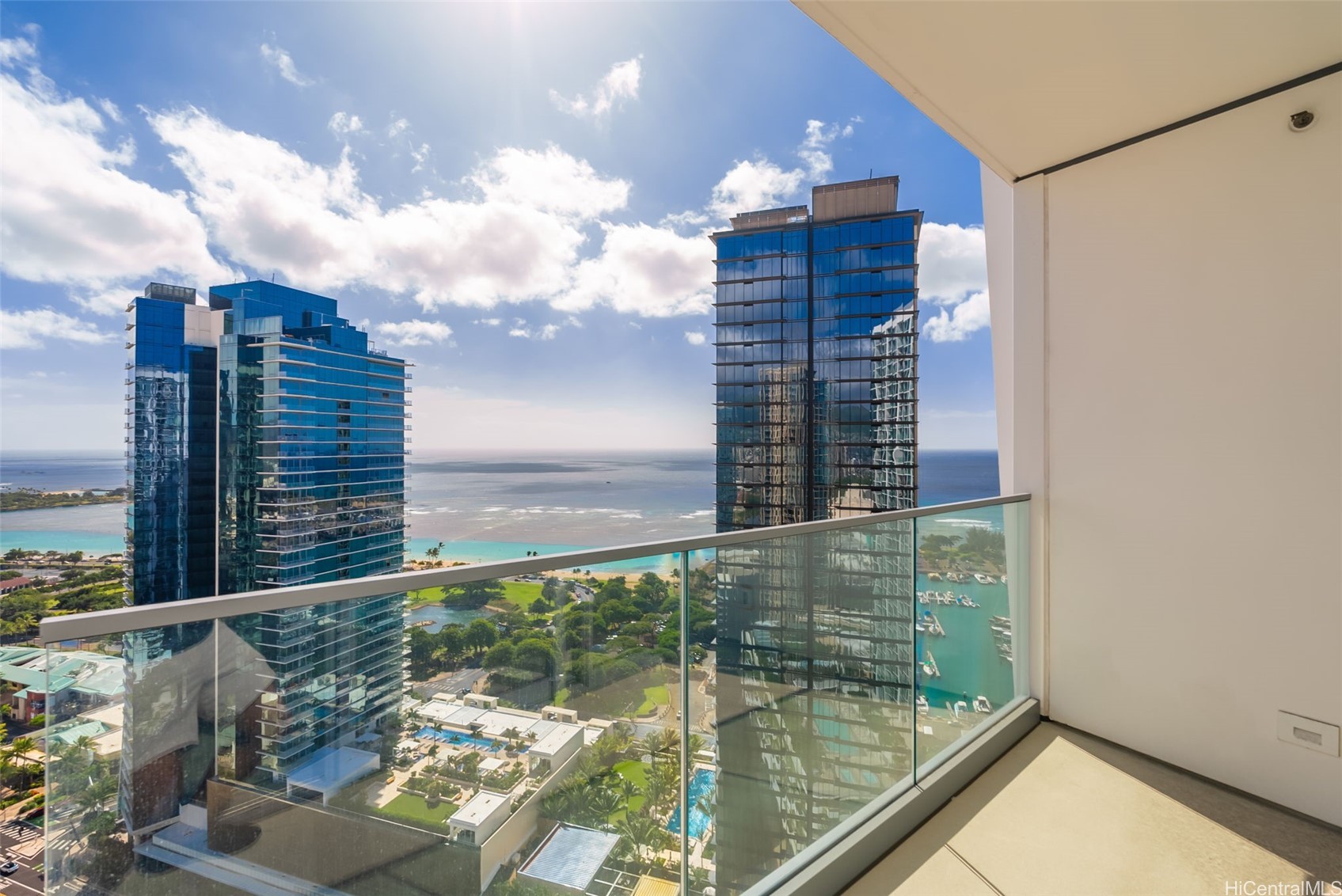 1000 Auahi Street 3110