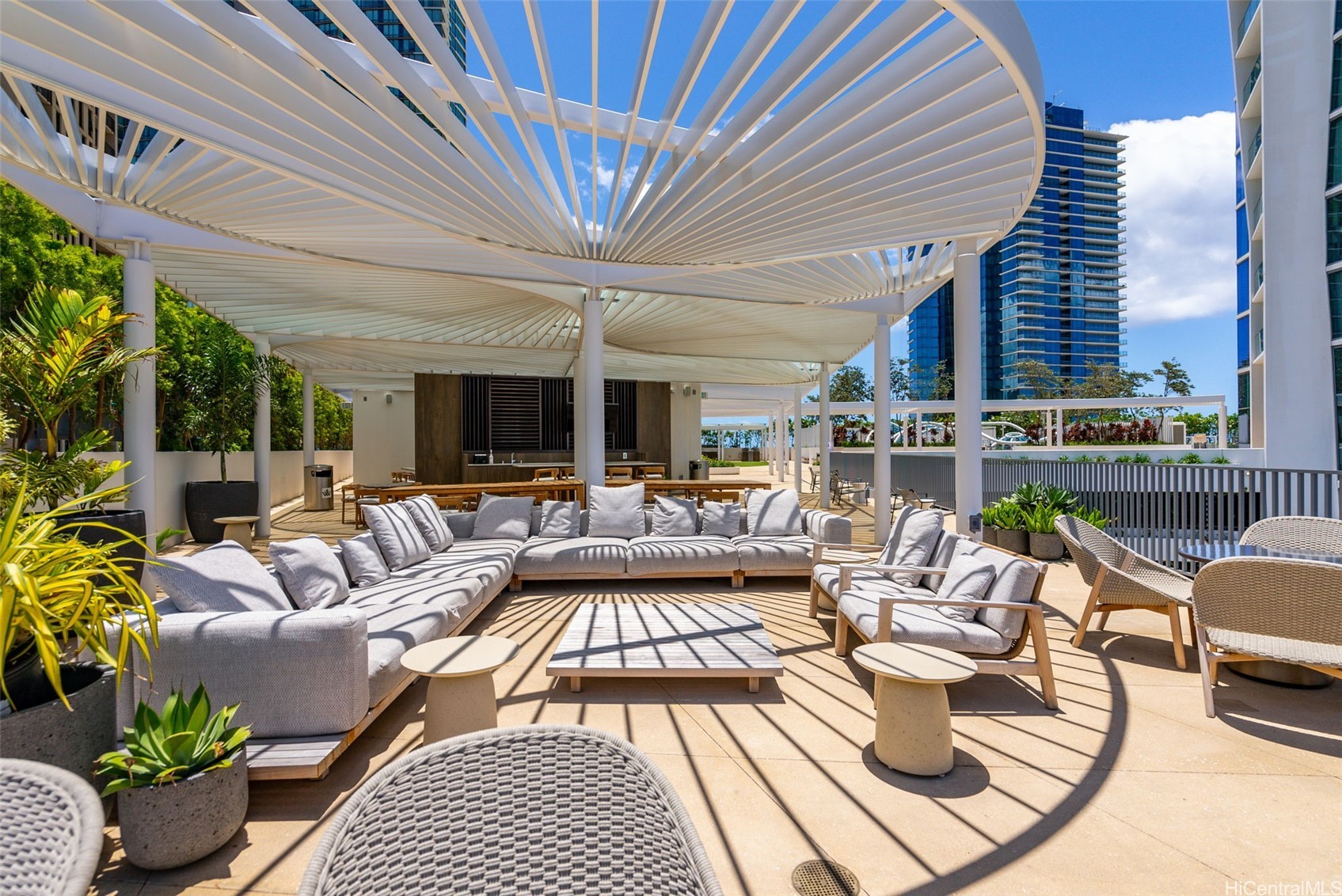1000 Auahi Street 3110