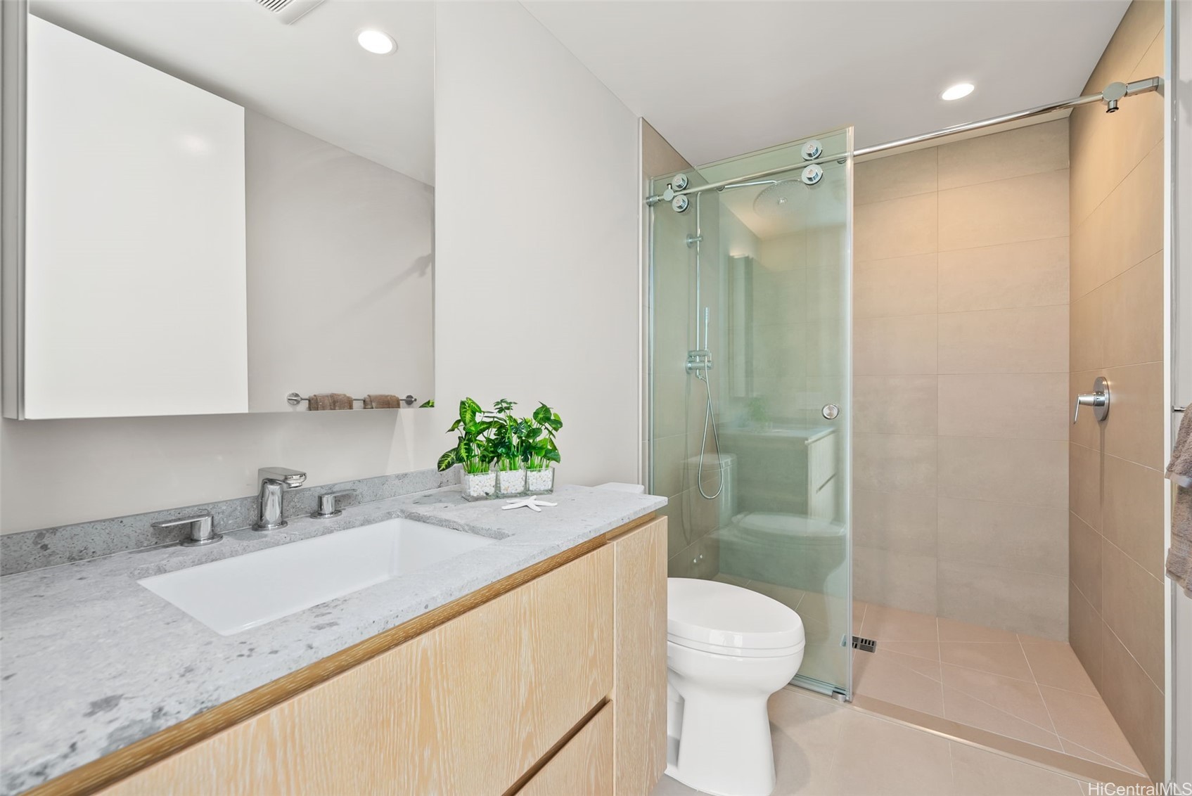 1000 Auahi Street 3110