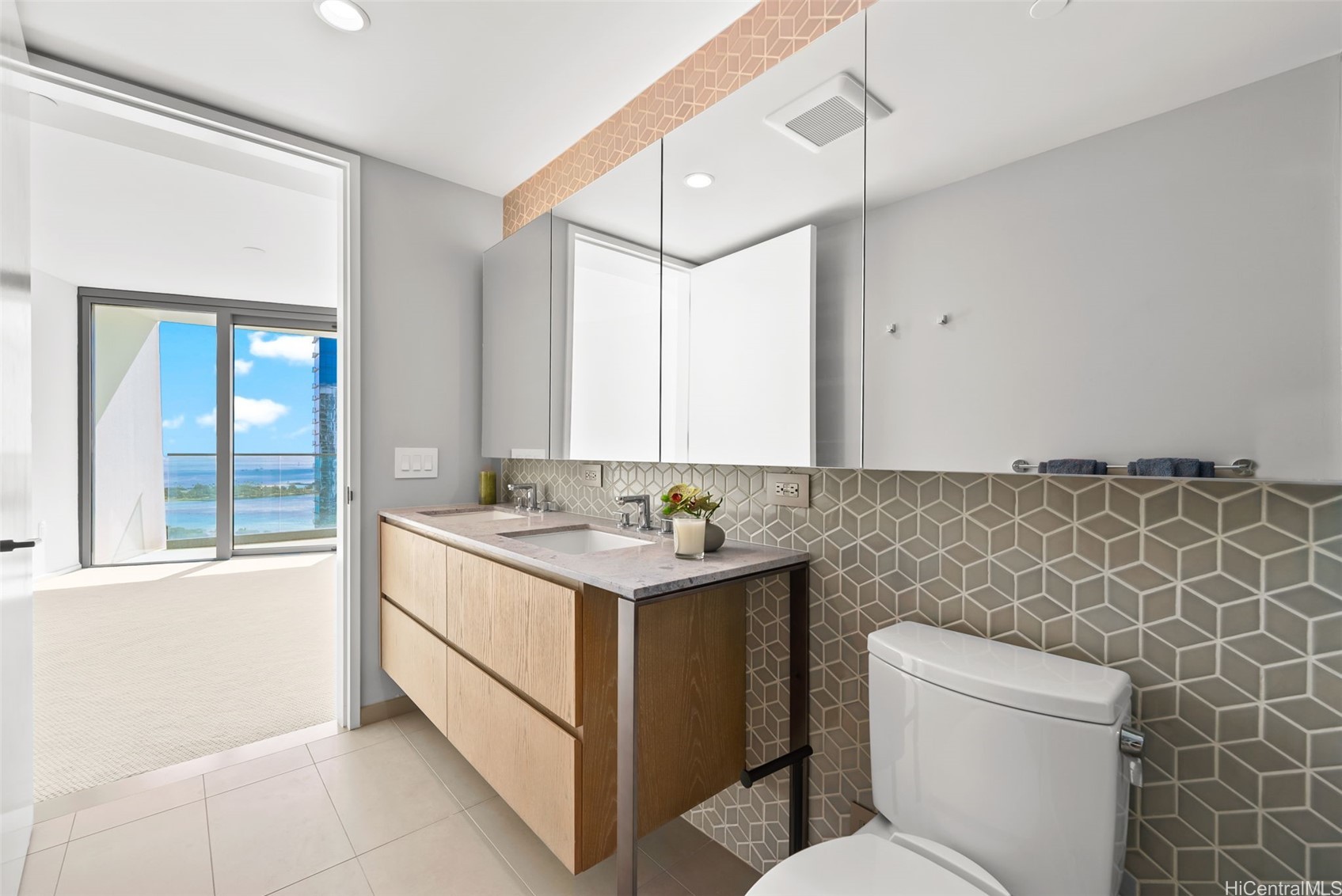 1000 Auahi Street 3110