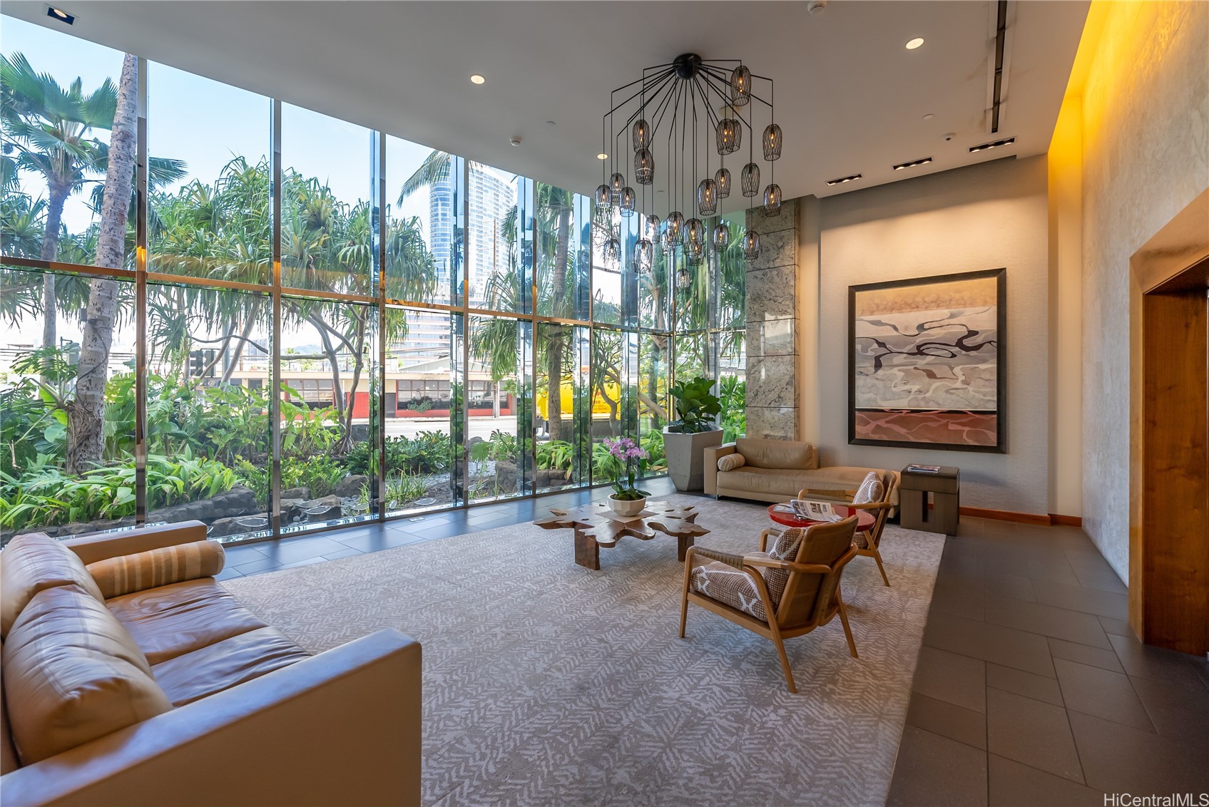 1189 Waimanu Street 704