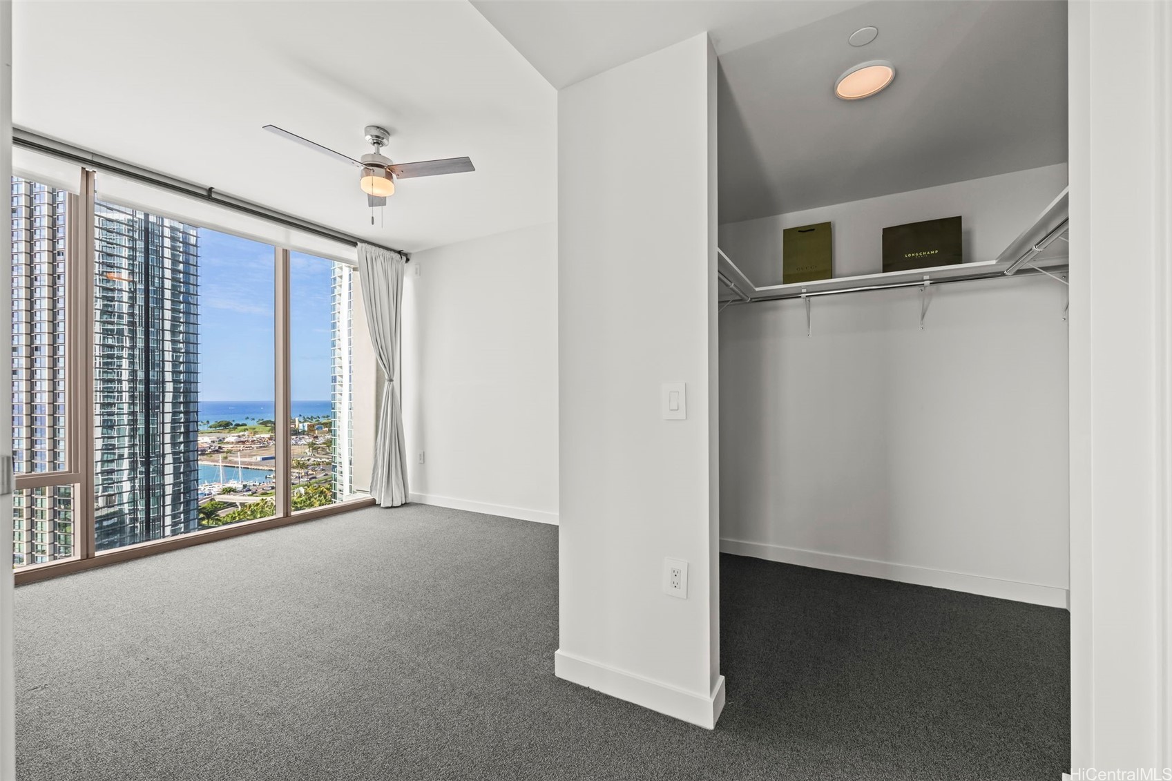 1001 Queen Street 1900