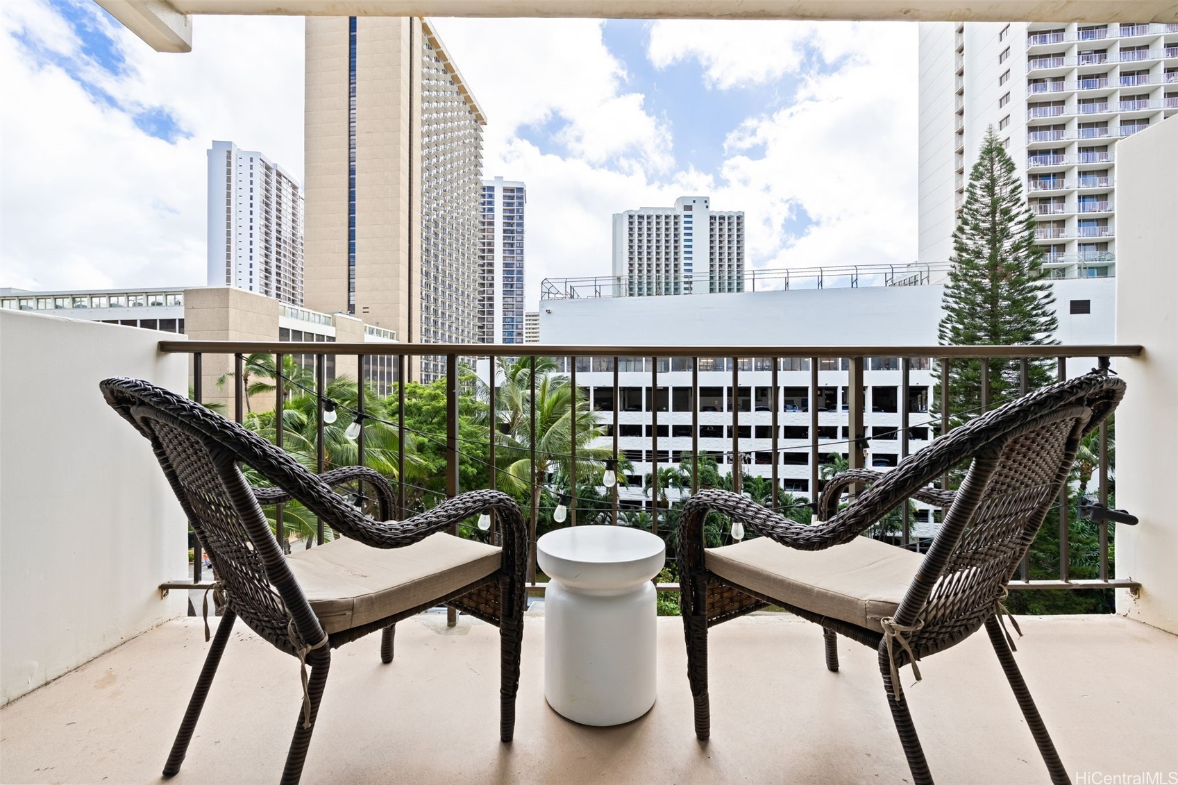 2465 Kuhio Avenue 710