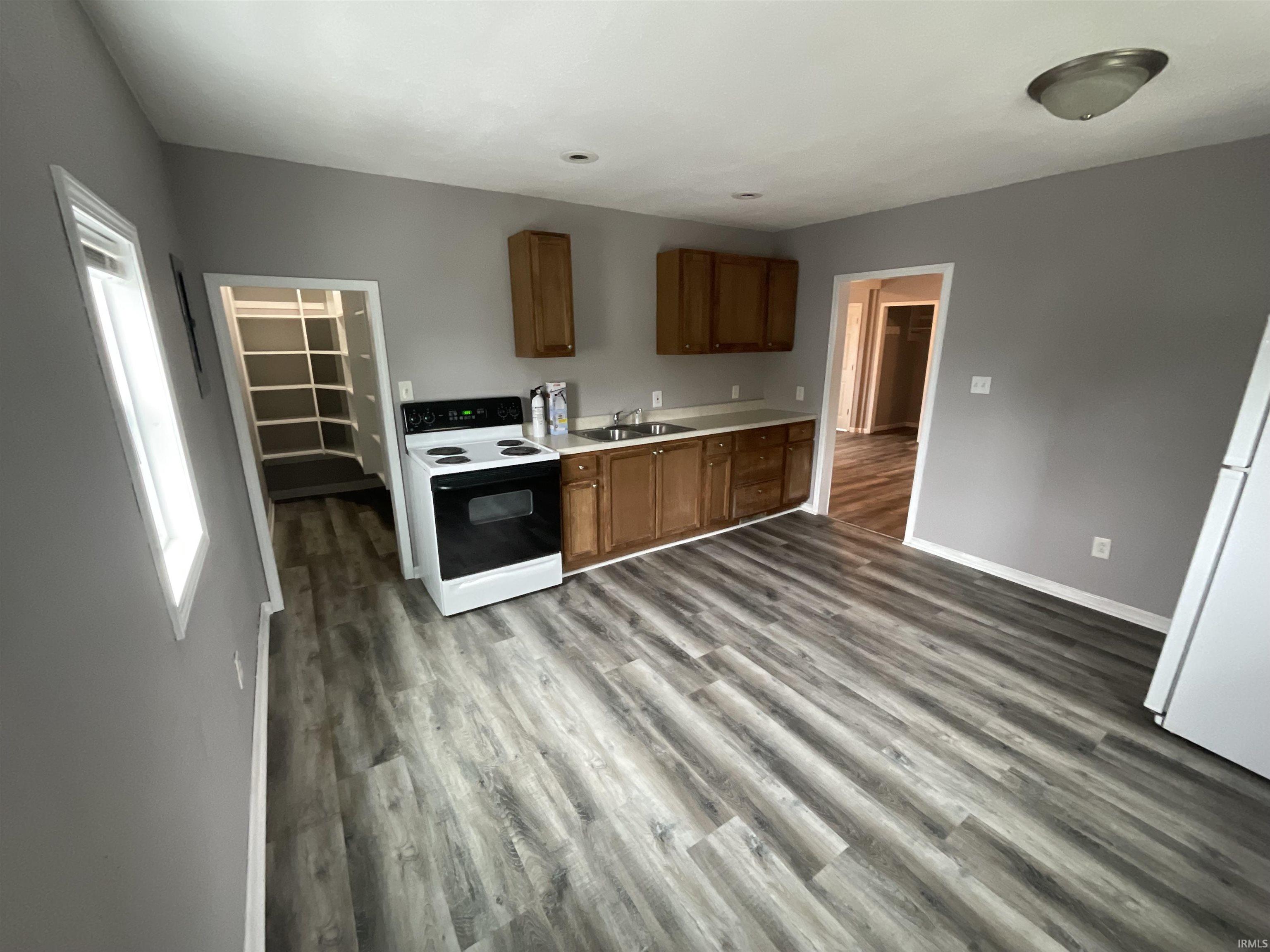 301 S Randolph Street