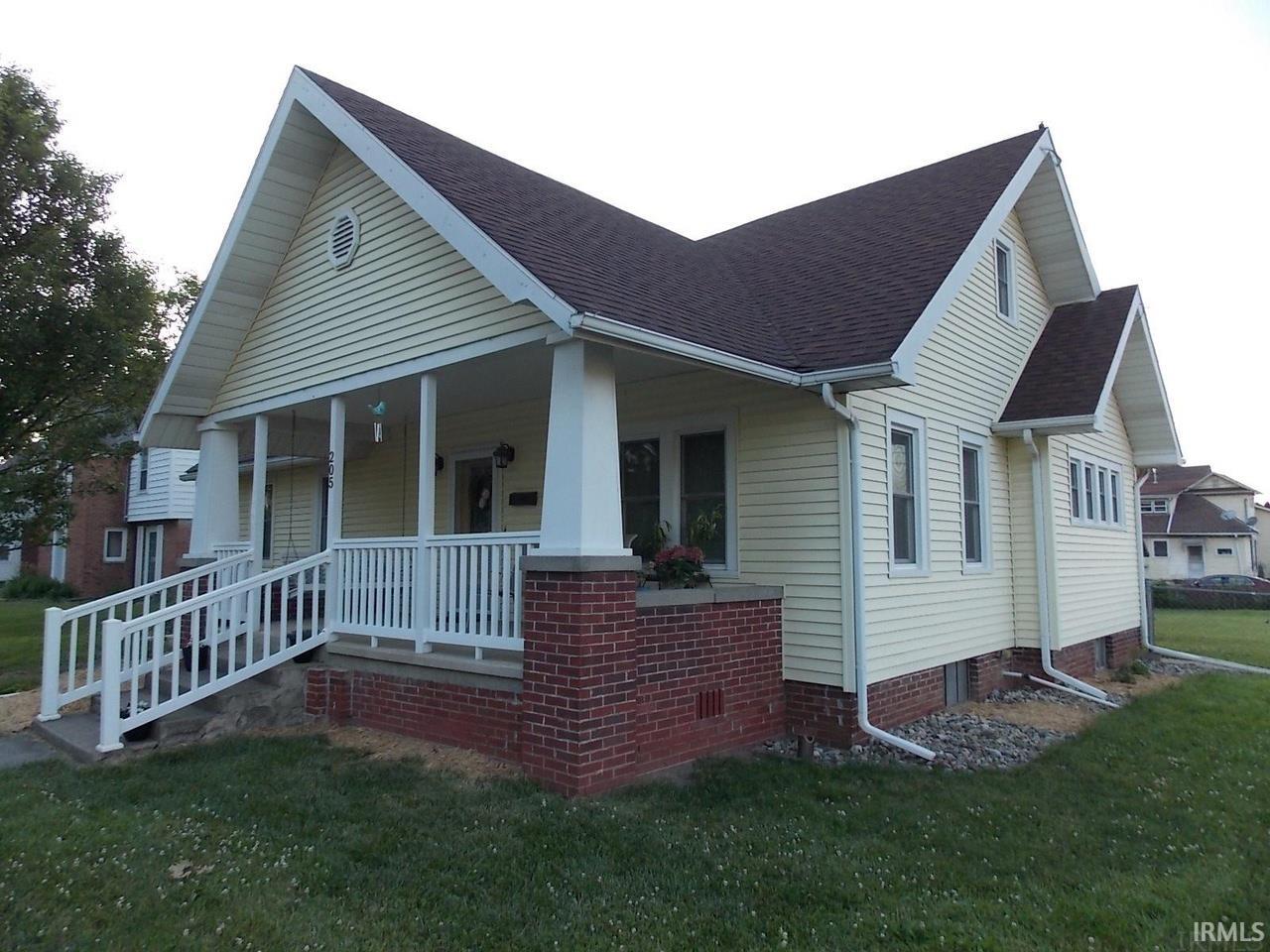 205 W Oak Street