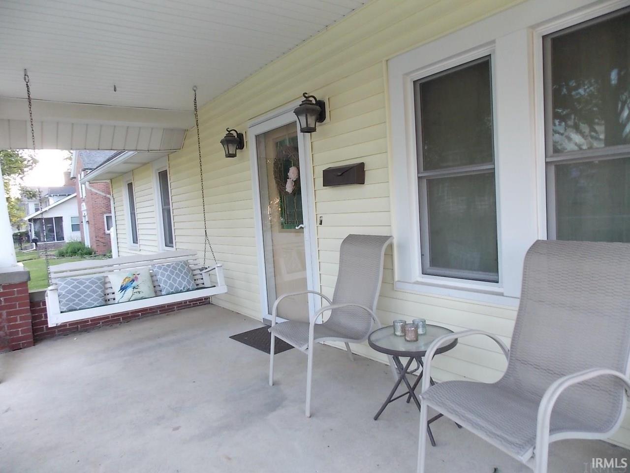 205 W Oak Street