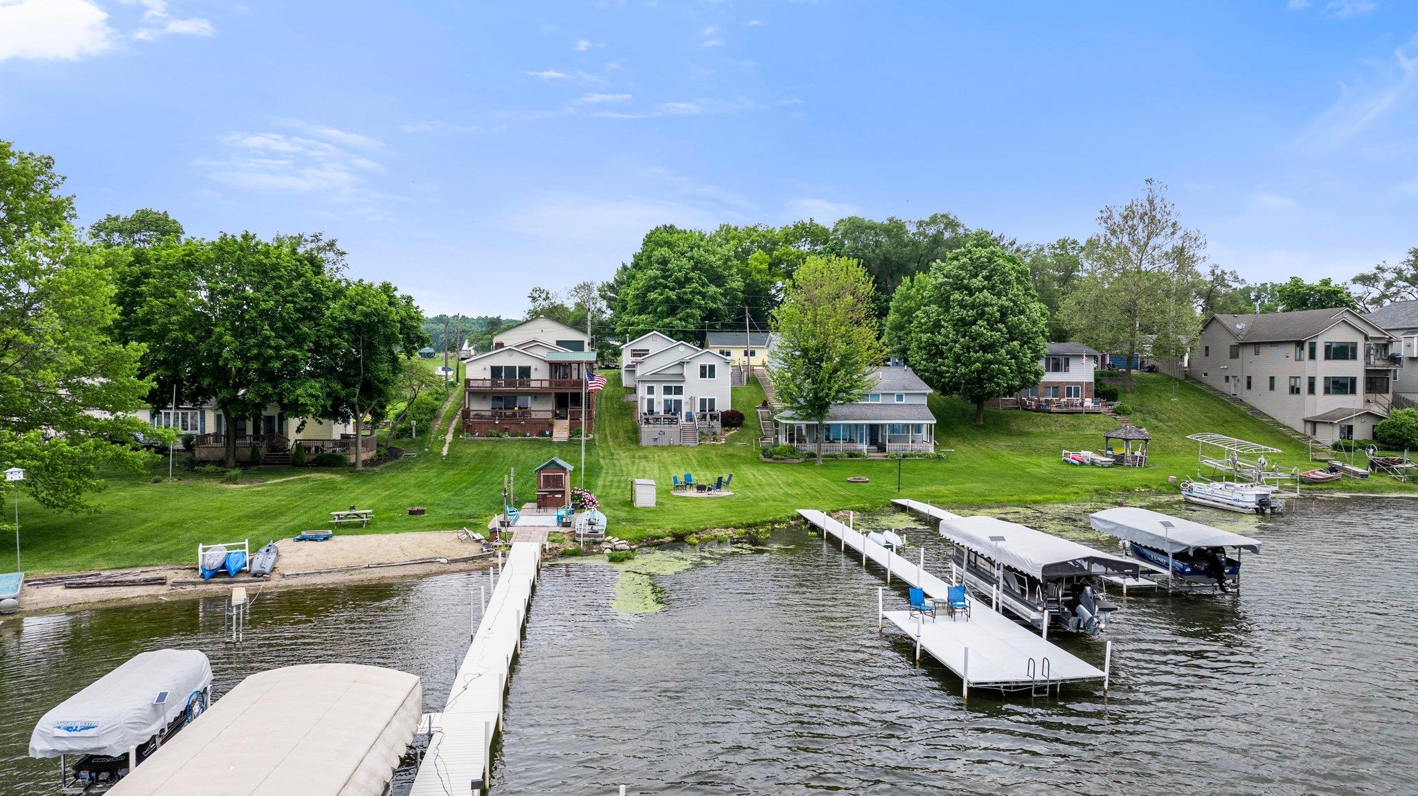 420 Lane 330 Big Otter Lake