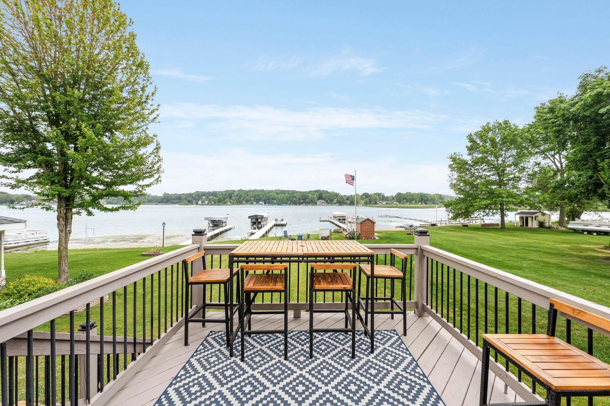 420 Lane 330 Big Otter Lake