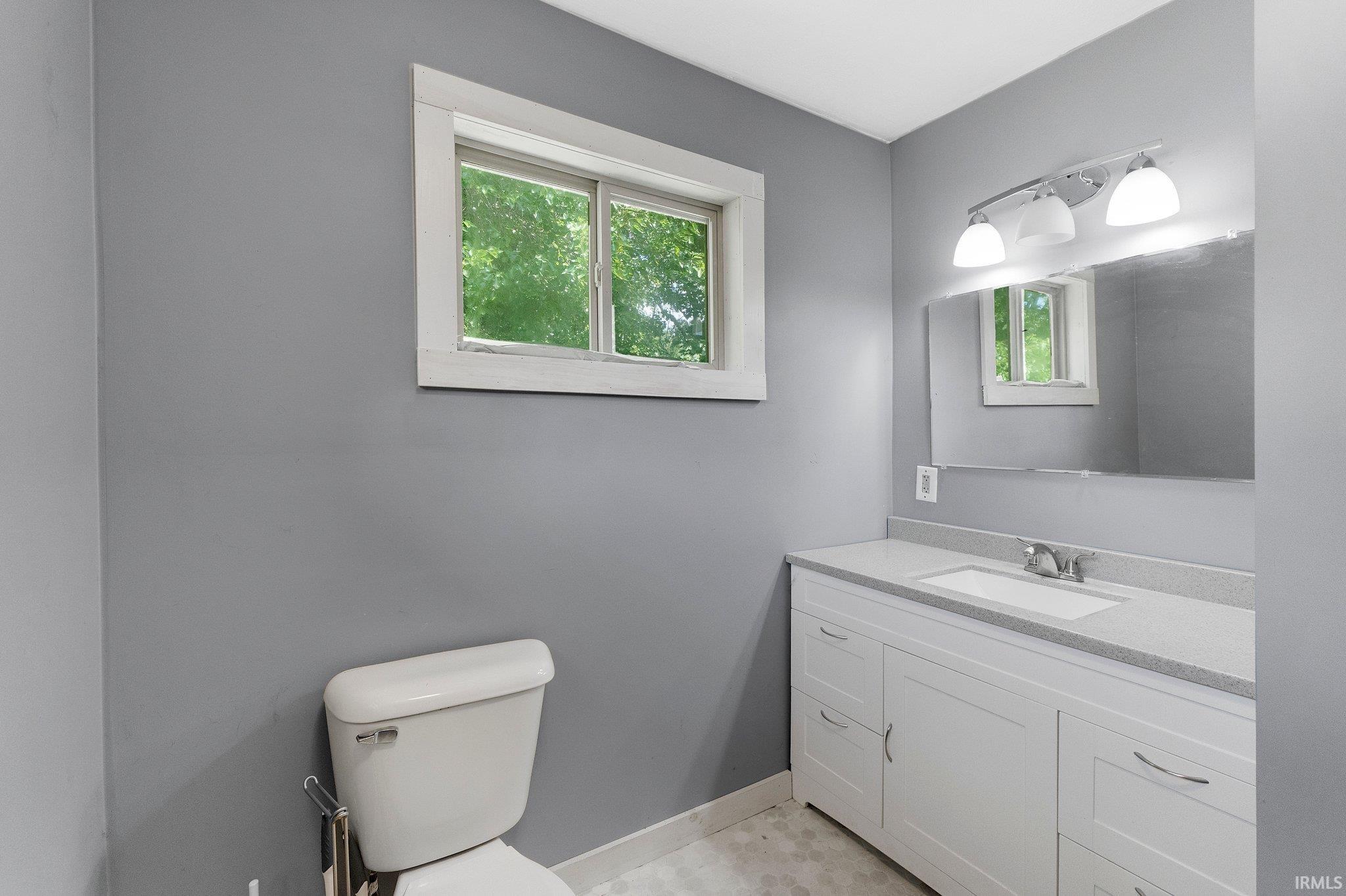 2055 Lane 150 Hamilton Lake