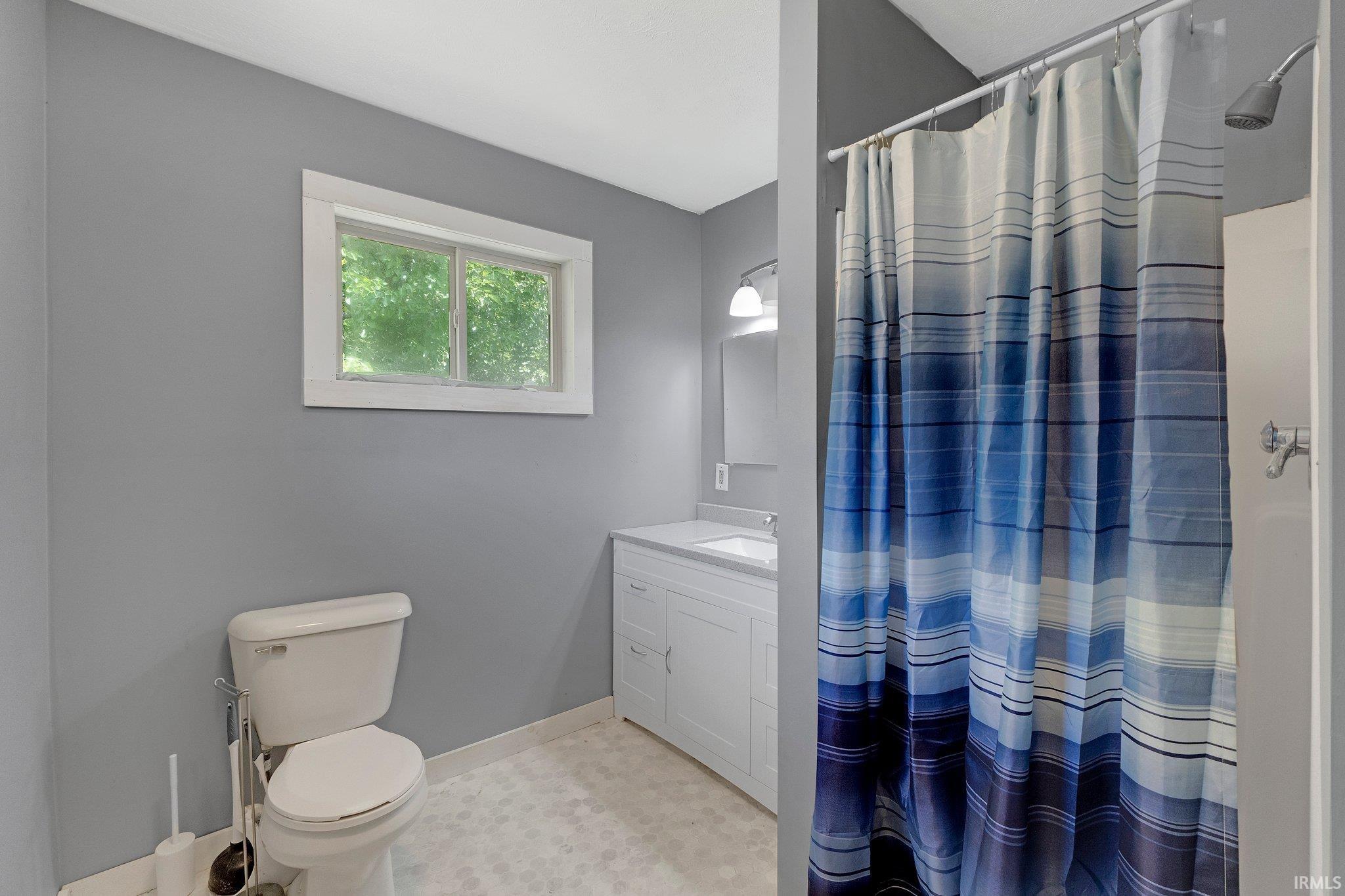 2055 Lane 150 Hamilton Lake
