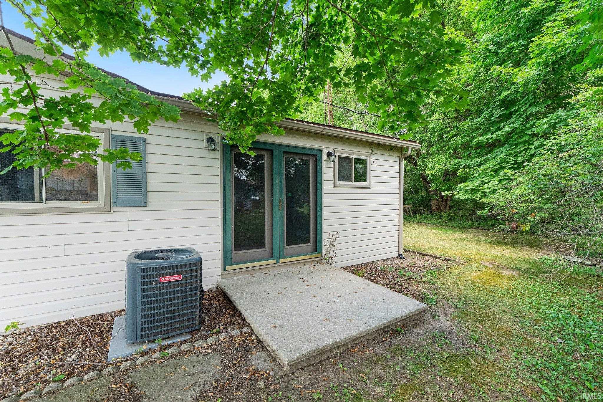 2055 Lane 150 Hamilton Lake