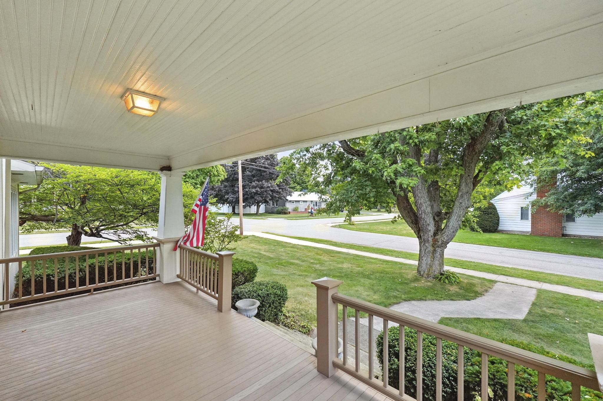 107 N Washington Street