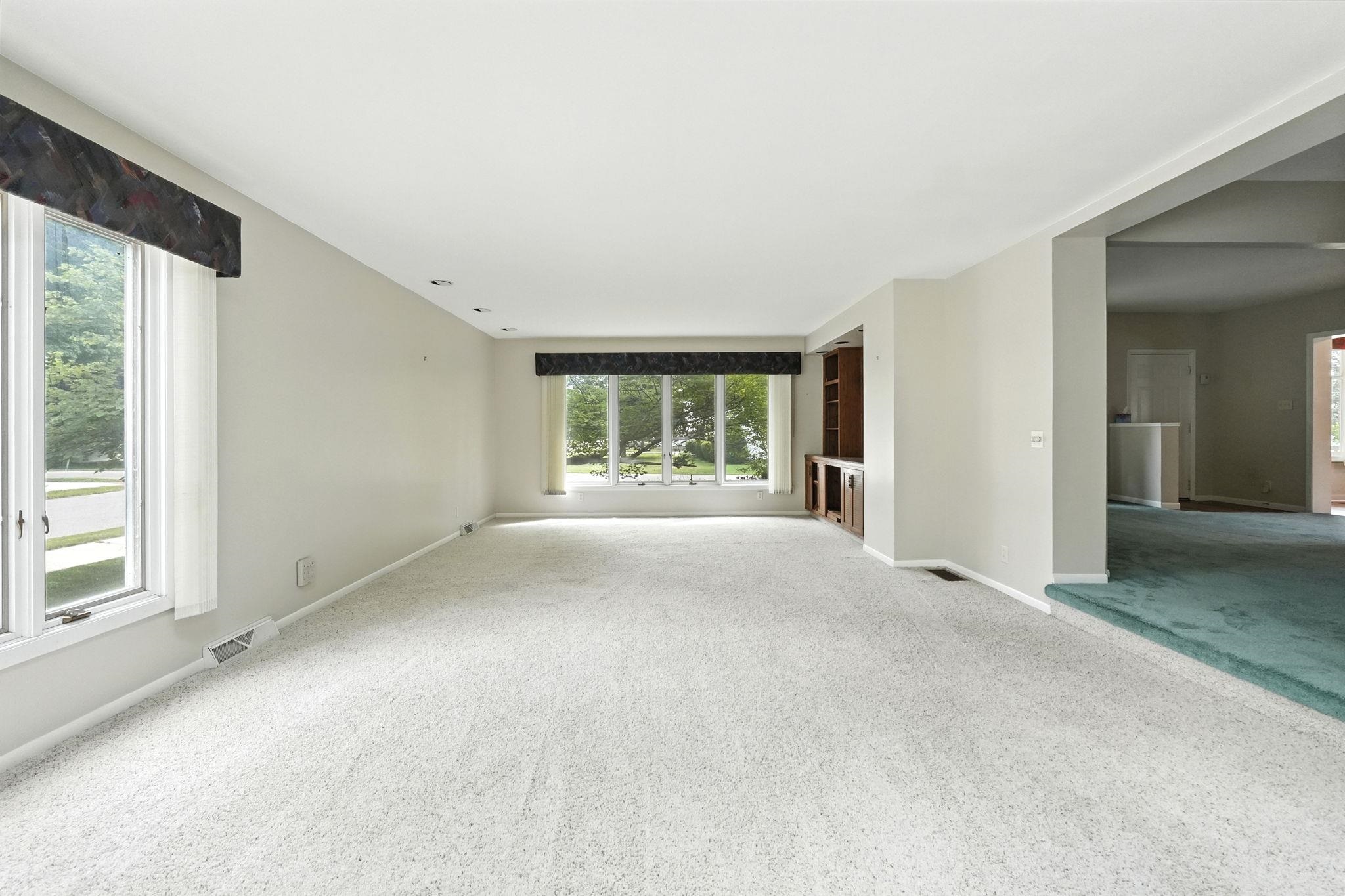 107 N Washington Street