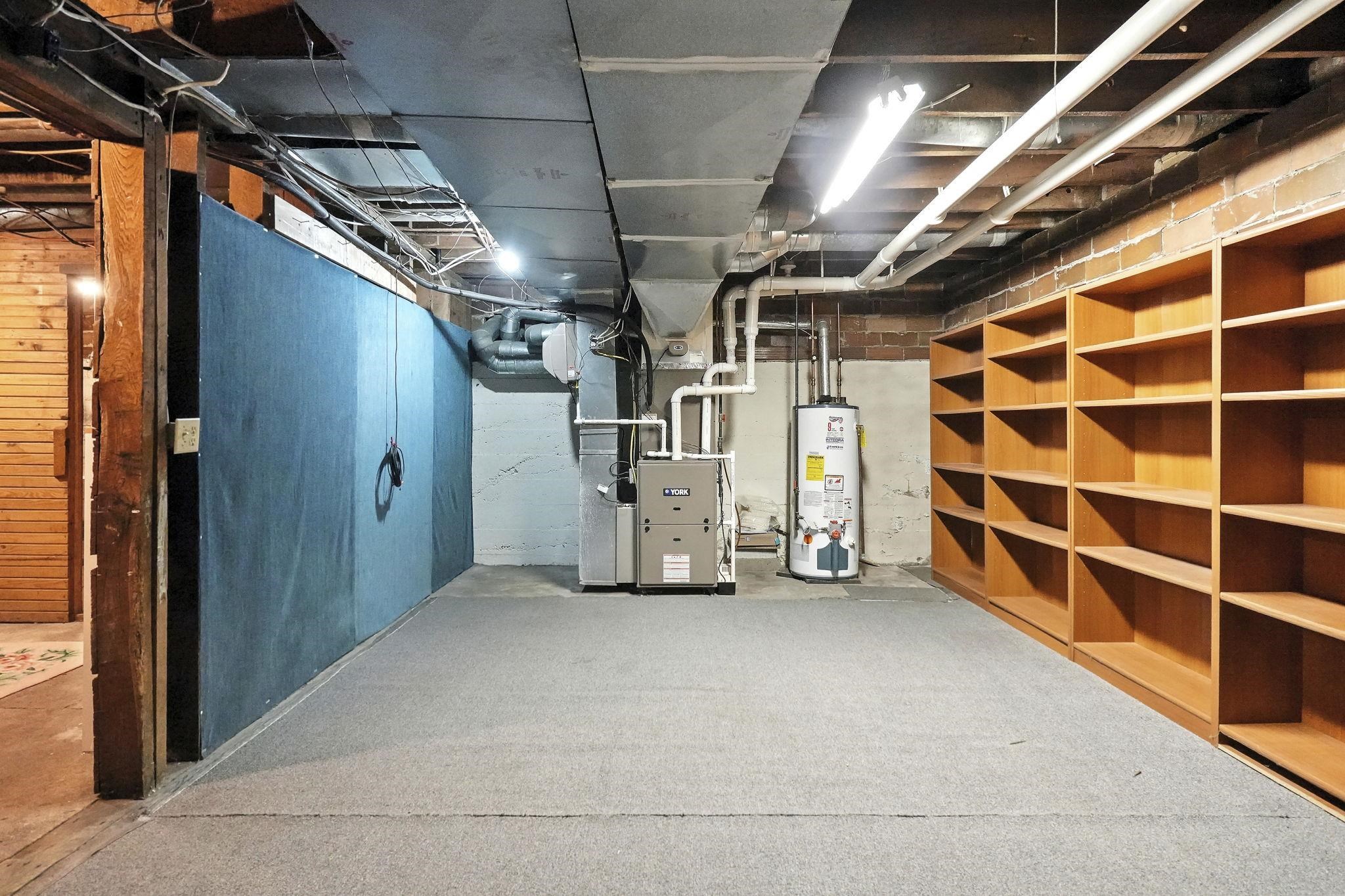 107 N Washington Street