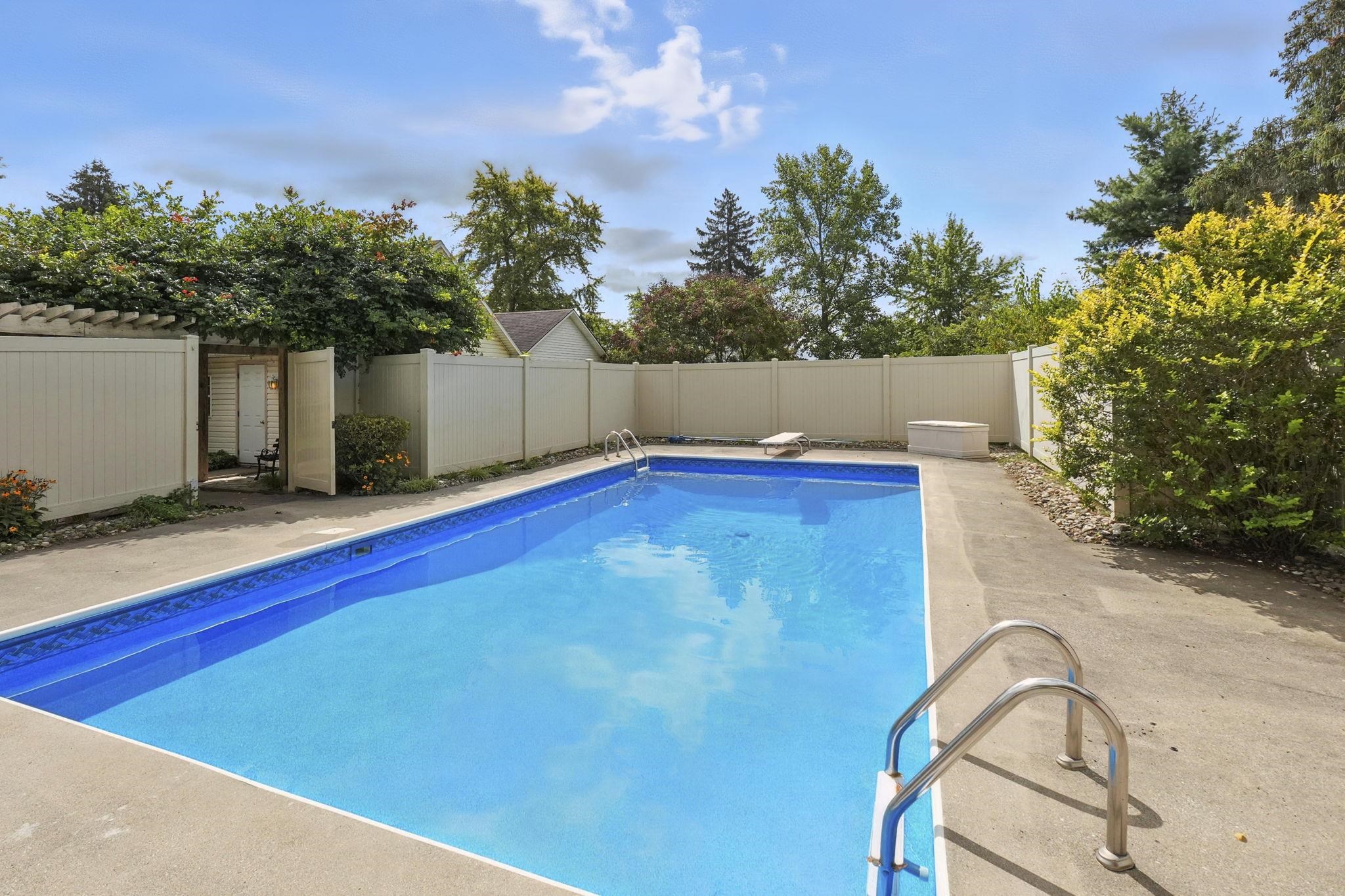 107 N Washington Street