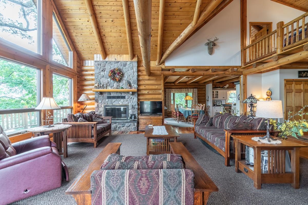 6670 W South Lake Gage Drive